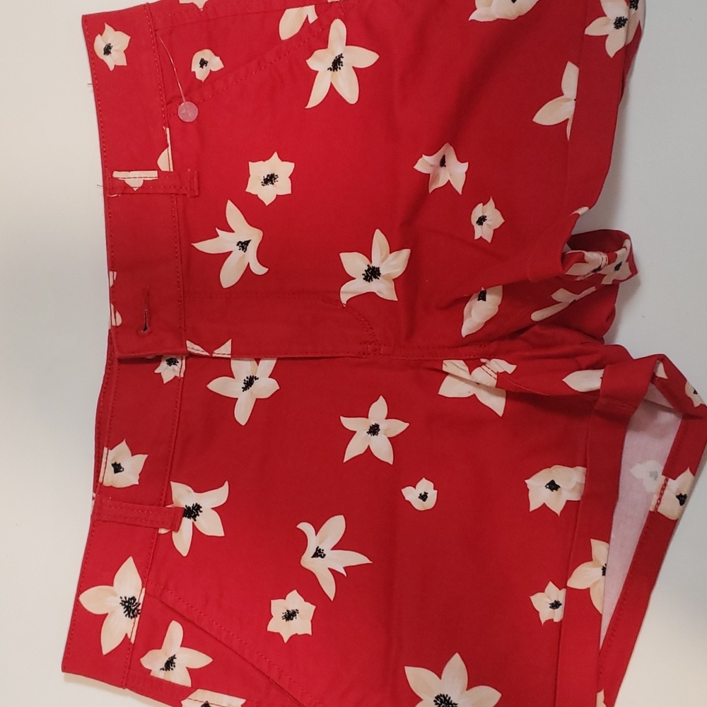 Red flower shorts
